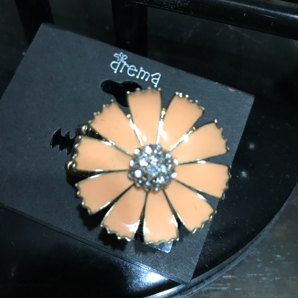 Rings - Picture 2 of 3